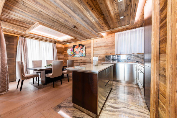 villa in  : Rent beautiful chalet in Crans-Montana - Photo 8