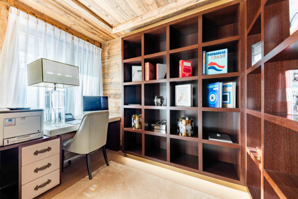 villa in  : Rent beautiful chalet in Crans-Montana - Photo 4