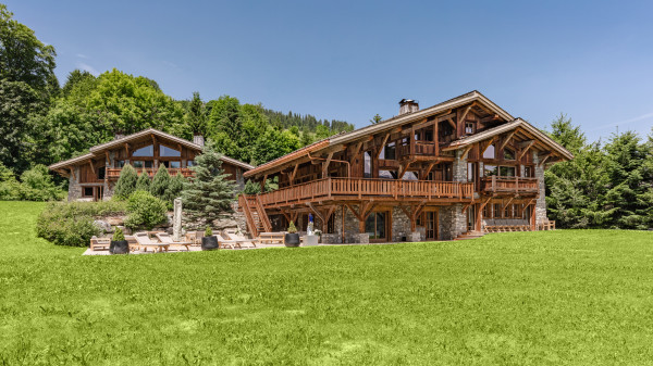 villa in Megeve : Rent exceptional Chalet with view of Mont Blanc - Photo 0