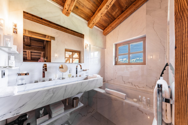 villa in Megeve : Rent exceptional Chalet with view of Mont Blanc - Photo 19