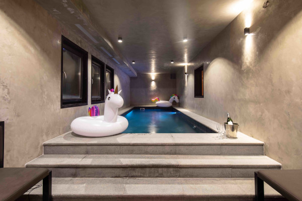 apartment in Tignes : Rent deluxe chalet with one of the finest views in the resort - Photo 6