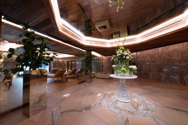 villa in  : Rent ultra-luxury chalet in Crans-Montana - Photo 32