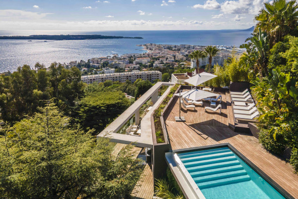 villa in Cannes : Rent beautiful 4 bedrooms with sea view - Photo 26