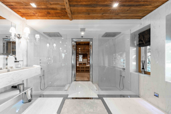 villa in Megeve : Rent exceptional Chalet with view of Mont Blanc - Photo 17