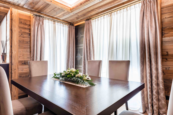 villa in  : Rent beautiful chalet in Crans-Montana - Photo 11