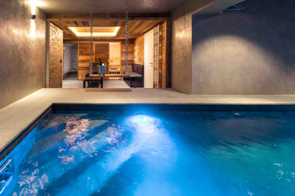villa in Tignes : Rent deluxe chalet with spectacular view of Mont Blanc - Photo 24