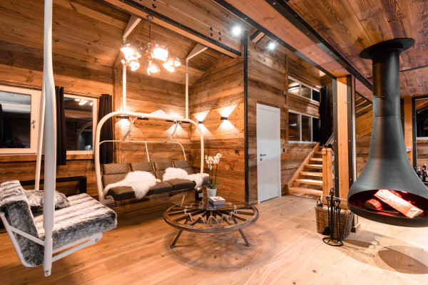villa in Tignes : Rent deluxe chalet with spectacular view of Mont Blanc - Photo 0