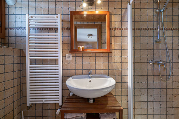villa in Courchevel : Rent lovely chalet in Courchevel Village - Photo 12