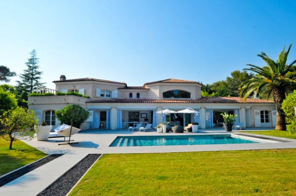 villa in Mougins : Rent this lovely villa in the 'Parc des Mougins' - Photo 40