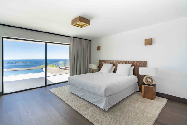 villa in Cannes : Rent this brand new villa located in one of the most sought after area in Cannes. - Photo 19