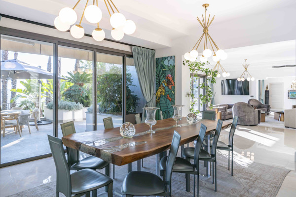villa in Saint-Paul-de-Vence : Rent this lovely house in Saint Paul de Vence with a gorgeous view and all amenities you need to have a lovely stay. - Photo 22