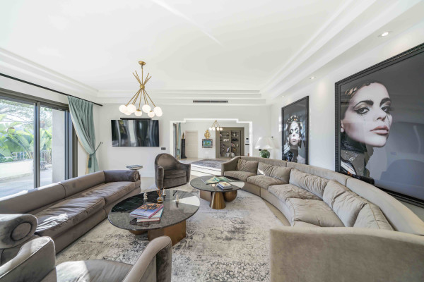villa in Saint-Paul-de-Vence : Rent this lovely house in Saint Paul de Vence with a gorgeous view and all amenities you need to have a lovely stay. - Photo 18