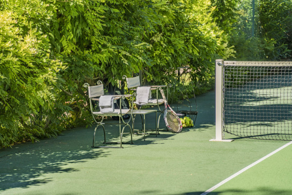 villa in Mougins : Rent this magnificent 6 bedroom domaine located in a magical setting with a Tennis court - Photo 78