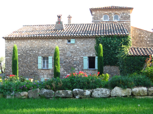 villa in Châteauneuf-Grasse : Rent magnificent villa with a breathtaking view over the French Riviera - Photo 27