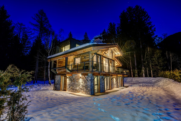 villa in Chamonix : Rent sumptuous chalet with swimming pool in Chamonix - Photo 0