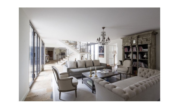 villa in Mougins : Rent wonderful 5 bedroom villa walking distance to Mougins Village - Photo 4