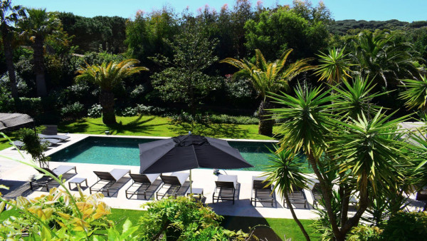 villa in St Tropez : Rent this beautiful newly renovated 7-bedrooms villa located in St Tropez - Photo 29