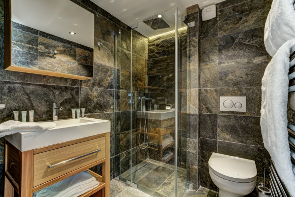 villa in Chamonix : Rent sumptuous chalet with swimming pool in Chamonix - Photo 11