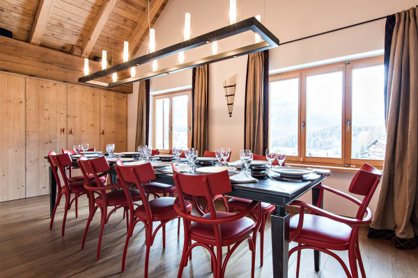 villa in Verbier : Rent large chalet with 8 bedrooms and indoor swimming pool and sauna - Photo 4