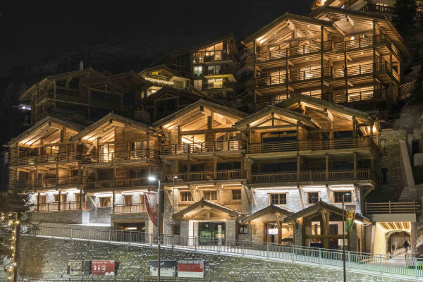 villa in Zermatt : Rent state of the art 5-bedroom chalet in Zermatt - Photo 1