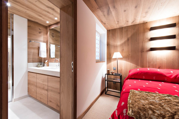 villa in Verbier : Rent large chalet with 8 bedrooms and indoor swimming pool and sauna - Photo 9