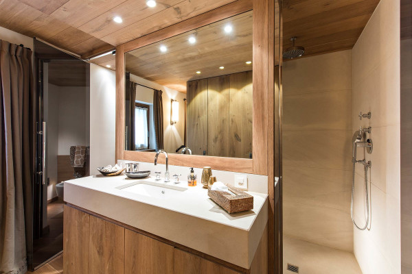 villa in Verbier : Rent large chalet with 8 bedrooms and indoor swimming pool and sauna - Photo 12