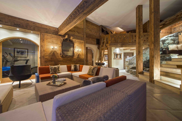 villa in Verbier : Rent sumptuous 5-bedroom ski in/ ski out chalet with private spa in Verbier - Photo 6