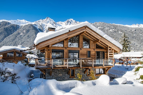 villa in Chamonix : Rent beautiful chalet in Chamonix - Photo 0
