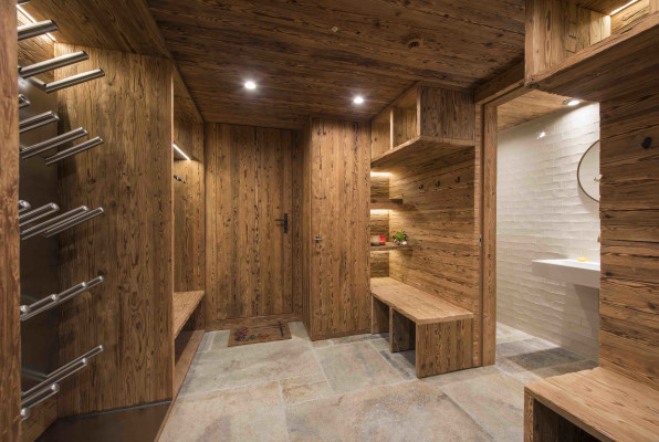 villa in Zermatt : Rent sumptuous 5-bedroom chalet in Zermatt - Photo 38
