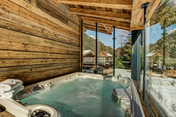 villa in Chamonix : Rent superb 5-bedroom chalet in Chamonix with indoor swimming pool - Photo 8