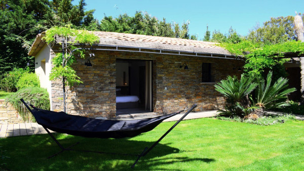 villa in St Tropez : Rent this beautiful newly renovated 7-bedrooms villa located in St Tropez - Photo 26