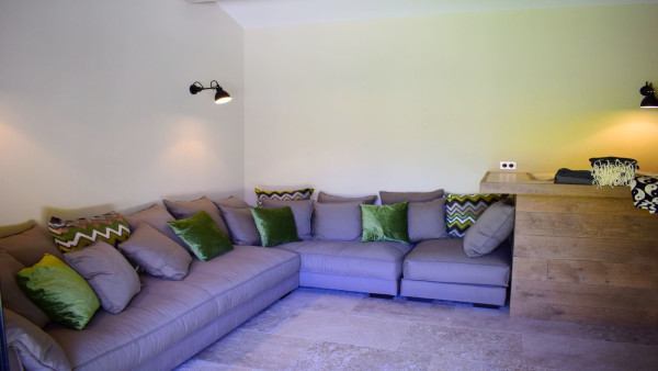 villa in St Tropez : Rent this beautiful newly renovated 7-bedrooms villa located in St Tropez - Photo 3
