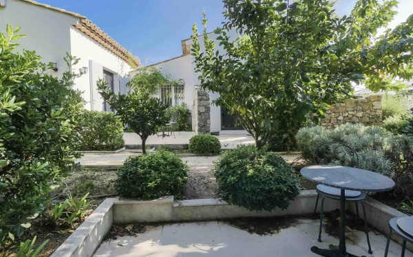 villa in St Tropez : Rent this charming villa with 4 bedrooms within walking distance to Tahiti Beach - Photo 19