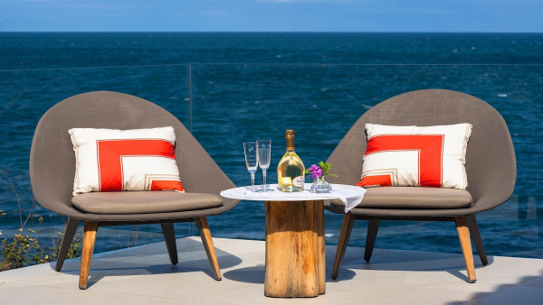 villa in St Tropez : Rent this gorgeous waterfront villa in a prestigious domain in St Tropez - Photo 7