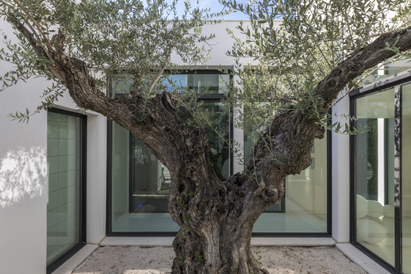 villa in St Tropez : Rent this modern villa located at walking distance to the Place des Lices. - Photo 22