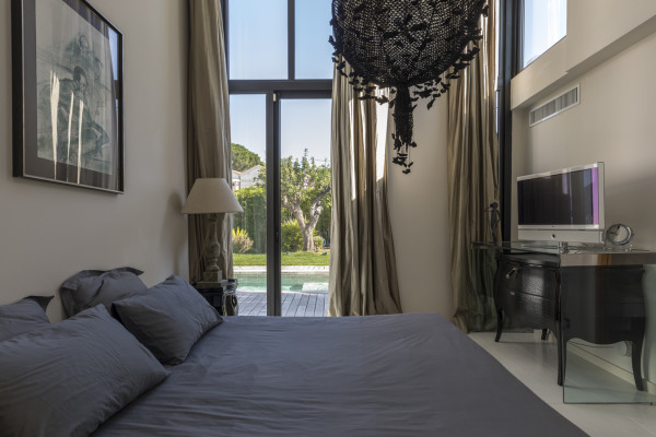 villa in St Tropez : Rent this modern villa located at walking distance to the Place des Lices. - Photo 13