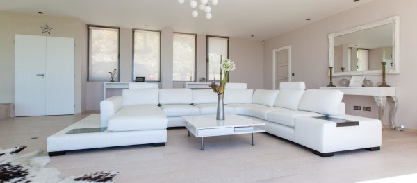 villa in St Tropez : Rent a modern villa in L'Escalet area with 6 bedrooms. - Photo 10