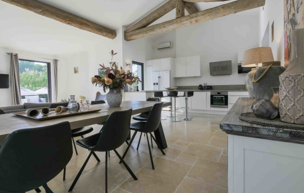 villa in St Tropez : Rent this charming villa with 4 bedrooms within walking distance to Tahiti Beach - Photo 10