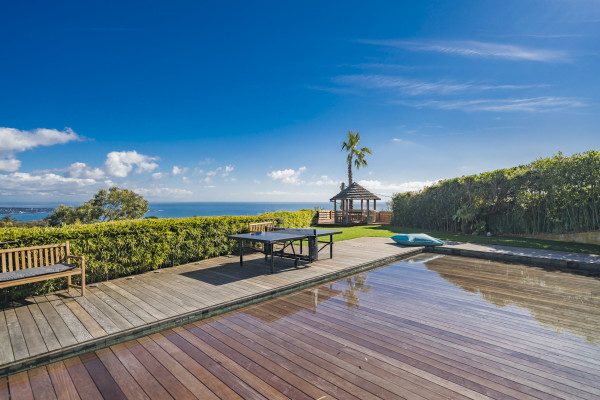 villa in Cannes : Rent this modern villa with a wonderful sea view located in a quiet area. - Photo 28