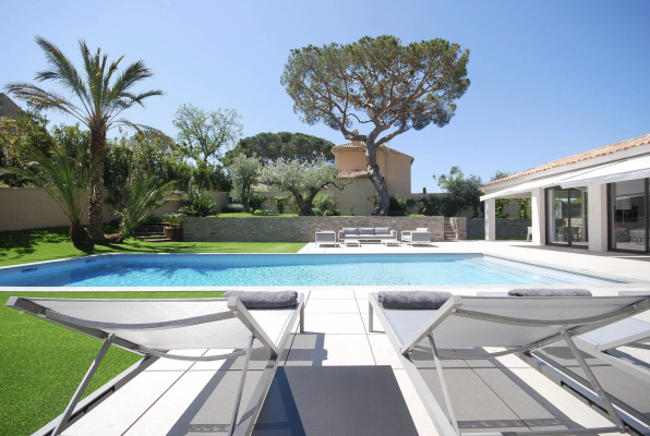 villa in St Tropez : Rent this contemporary villa walking distance to the 'Place des Lices' - Photo 4