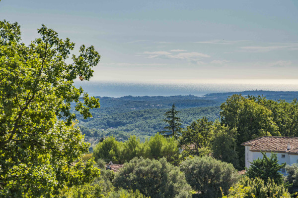villa in Châteauneuf-Grasse : Rent this wonderful 5 bedroom house with a gorgeous hill and sea view - Photo 39