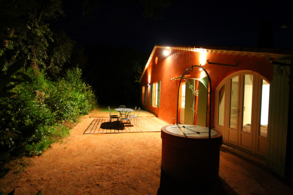 villa in St Tropez : Rent this nice 3 bedroom villa within walking distance in to the centre of St Tropez - Photo 14