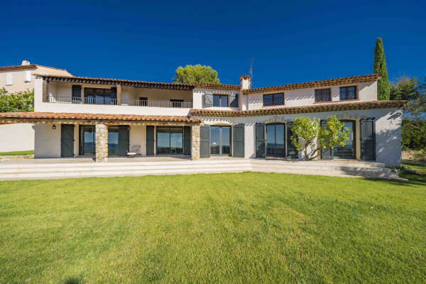 villa in Châteauneuf-Grasse : Rent this wonderful 5 bedroom house with a gorgeous hill and sea view - Photo 56