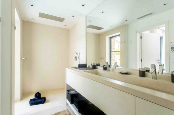 villa in St Tropez : Rent this lovely villa located within walking distance to the village in a secured domain. - Photo 13
