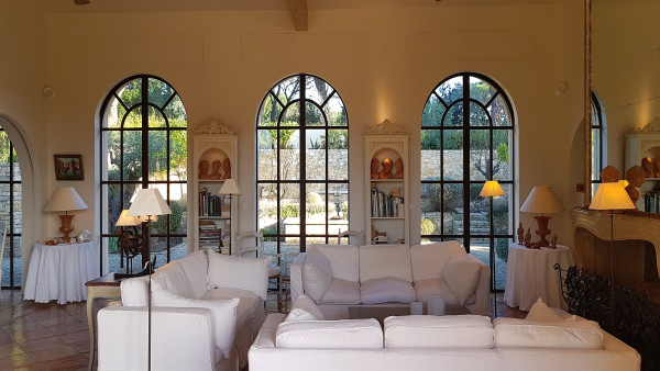villa in St Tropez : Rent this 7 bedroom villa inside 'Les Parcs de St Tropez' - Photo 8
