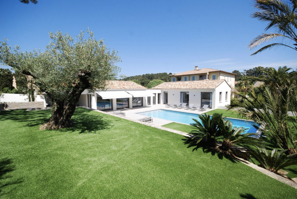 villa in St Tropez : Rent this contemporary villa walking distance to the 'Place des Lices' - Photo 0