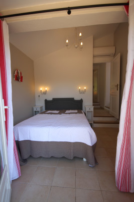 villa in St Tropez : Rent this nice 3 bedroom villa within walking distance in to the centre of St Tropez - Photo 9