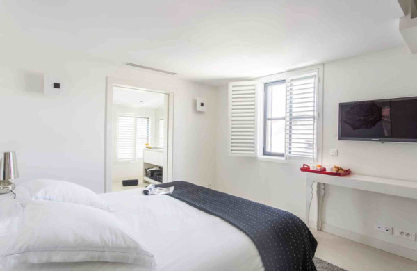 villa in St Tropez : Rent this lovely villa located within walking distance to the village in a secured domain. - Photo 10