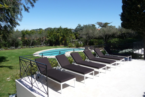 villa in St Tropez : Rent this villa in St Anne area, walking distance to the village. - Photo 2