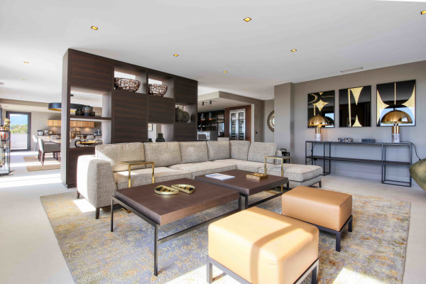 villa in St Tropez : Rent this modern wonderful newly built villa with panoramic views over the Mediterranean sea - Photo 5